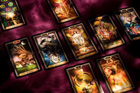 Tirada gratis del Tarot Los Arcanos SABER TU FUTURO AHORA